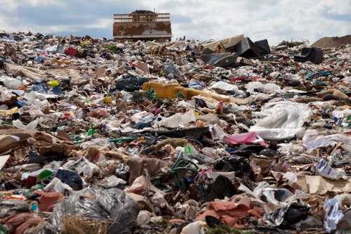 Efficient commercial waste removal process in Highbury